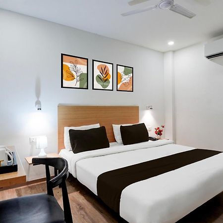 Super Townhouse Gomti Nagar Sector 6 Near Ekana Stadium Lucknow Bagian luar foto