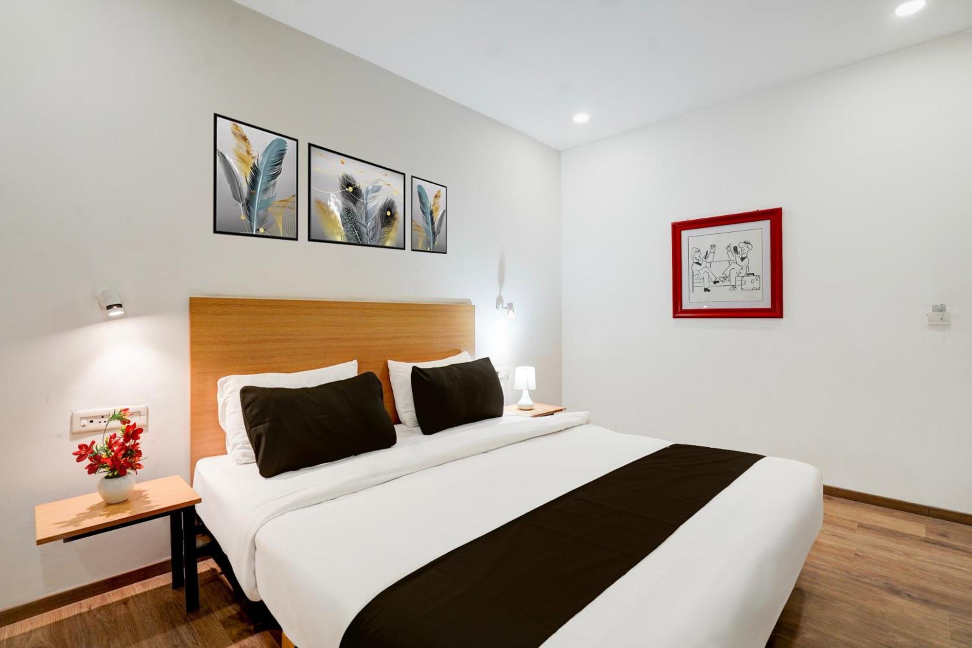 Super Townhouse Gomti Nagar Sector 6 Near Ekana Stadium Lucknow Bagian luar foto